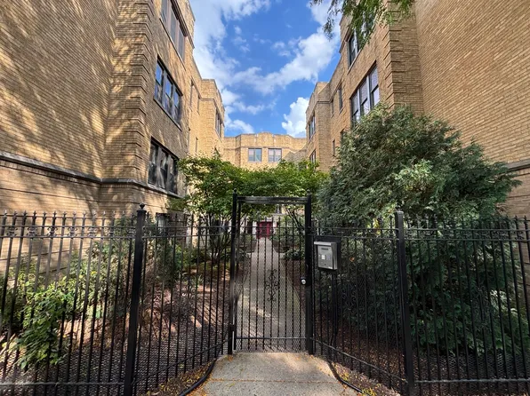 4411 N Sacramento Ave APT 1, Chicago, IL 60625