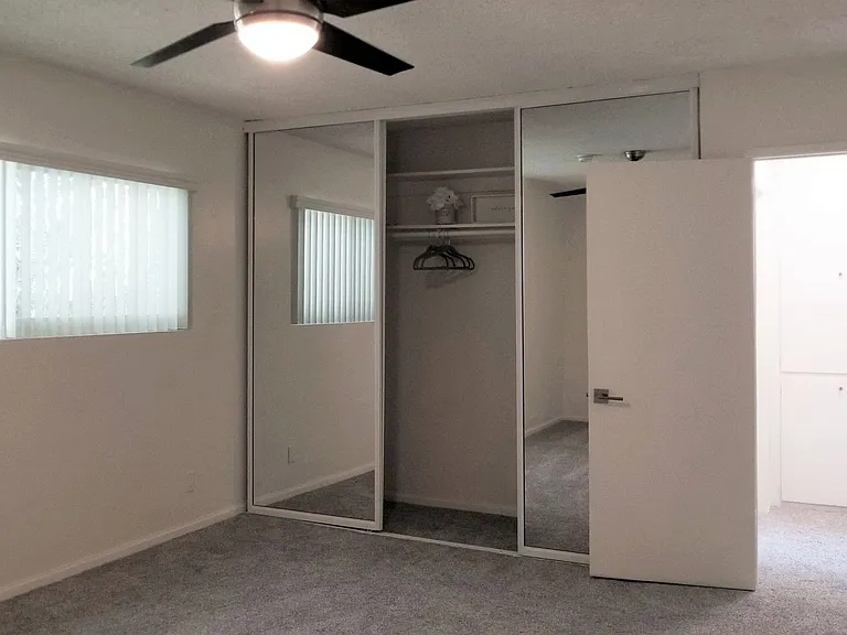 Bleu Apartments — Photo 25