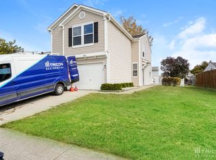 1307 Crescent Dr, Greenwood, IN