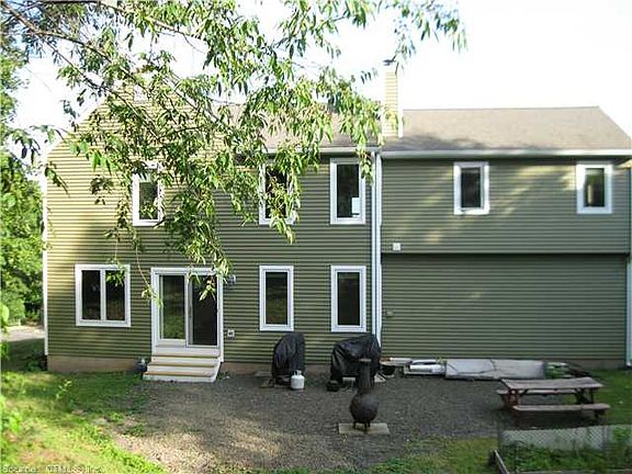 Exterior Back. Rear view-fi...