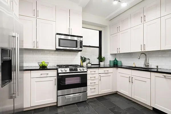 Sold by Compass | media 13