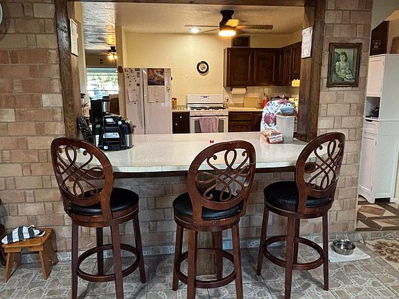 2nd image of 3915 W KEIM Drive