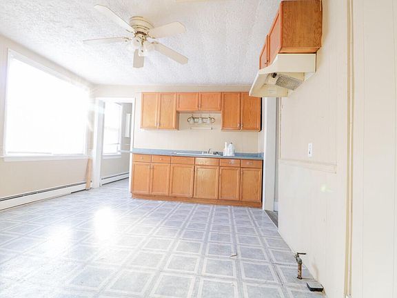 5th image of 1801 W Meinecke AVENUE