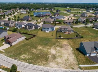 15711 S Portage Ln, Plainfield, IL 60544