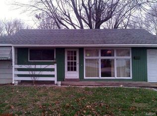 1835 Clover Ln, Florissant, MO