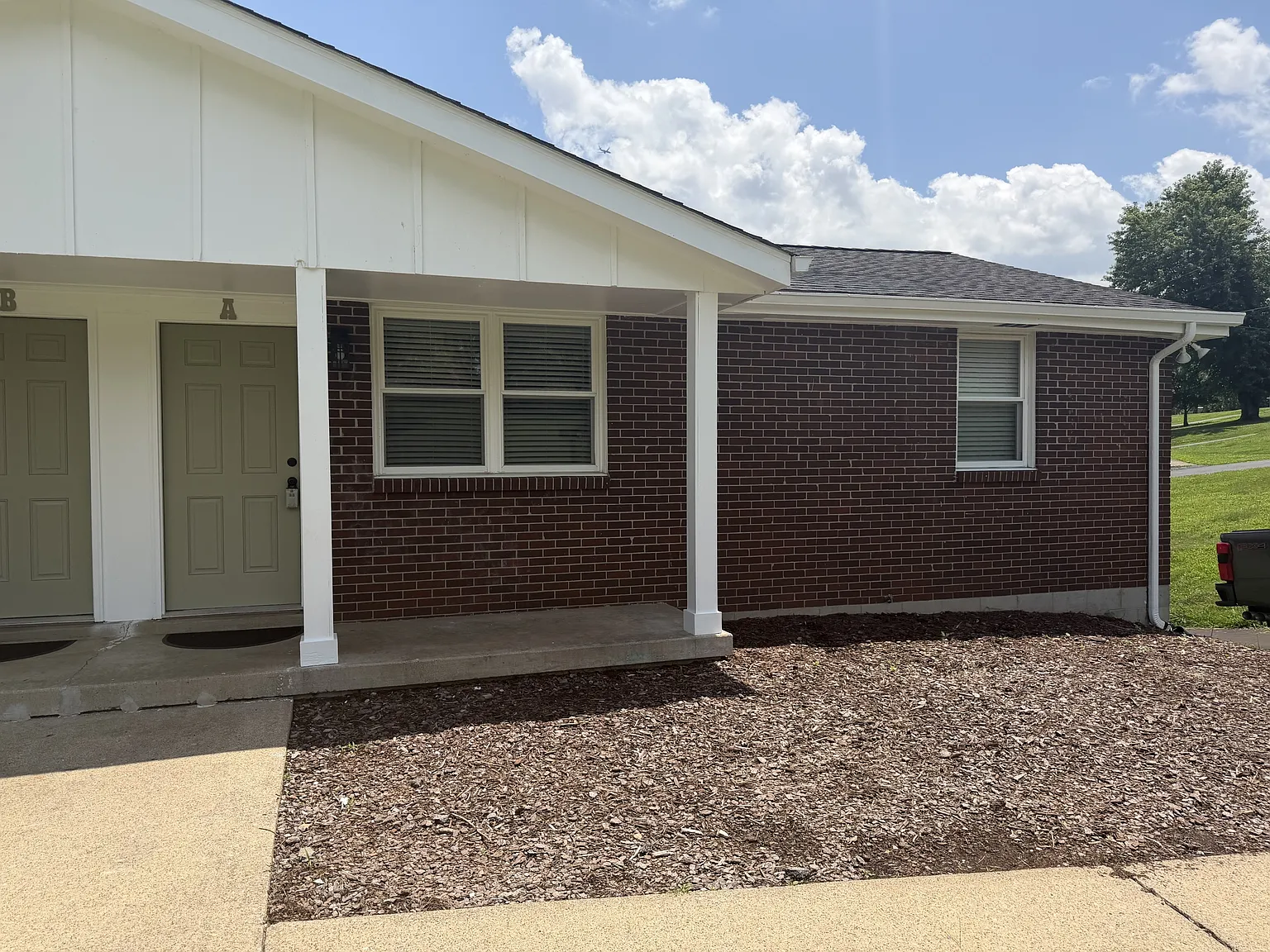 171 Vulco Dr — Photo 4