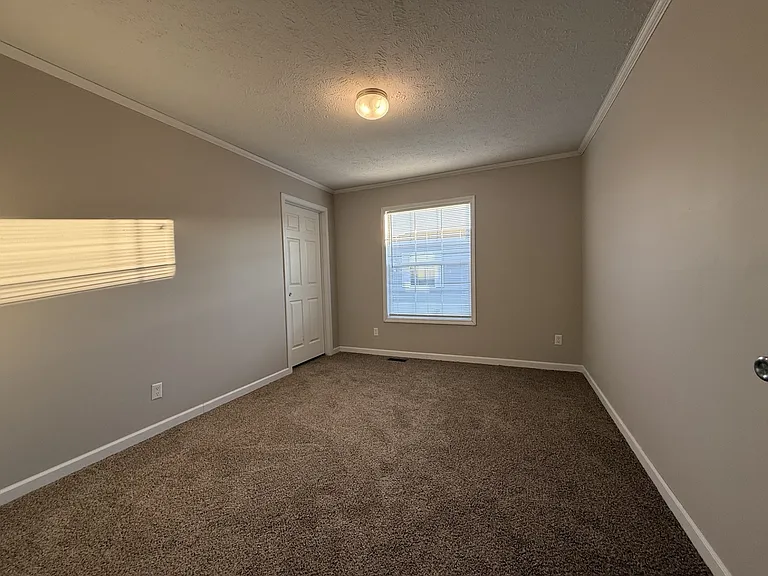 Carrington Pointe — Photo 40