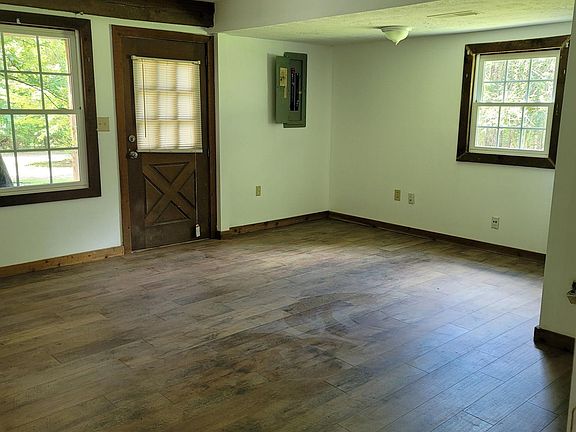 Master bedroom (downstairs)