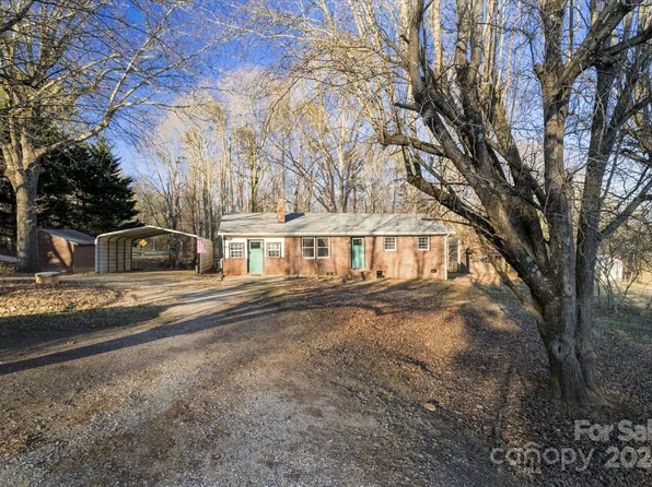 633 Camp Rotary Rd, Gastonia, NC 28052