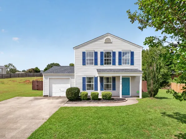114 Kingsman Ct, Easley, SC 29642