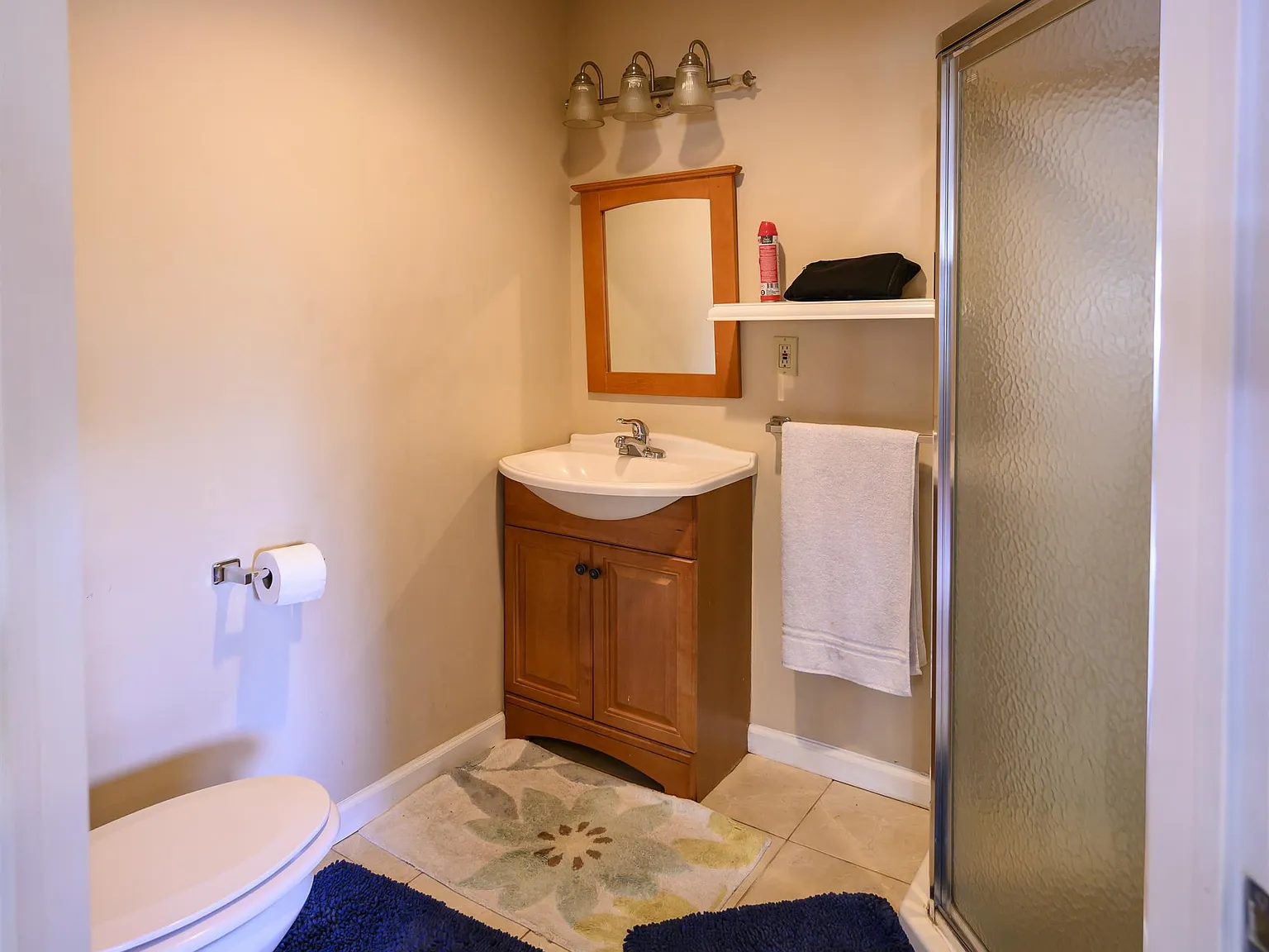 3 Ashby Lane (3 Bed | 2 Bath) (P3 | T1 Premier... - Entir... — Photo 2