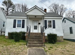 1427 Baylors Ln, Petersburg, VA 23803