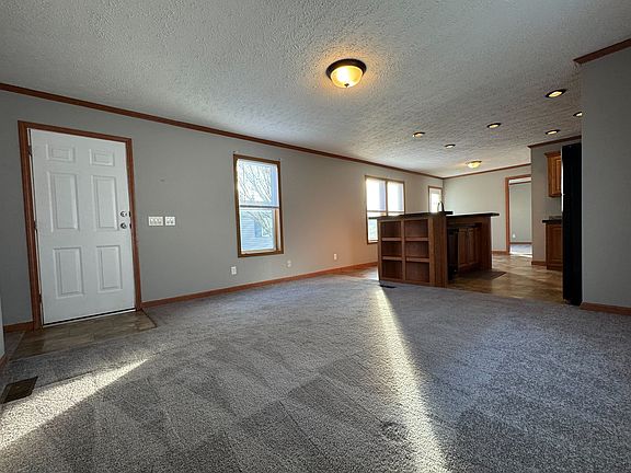 3rd image of 105 20th St NW #179