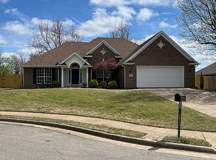4465 Warwick Cv, Springdale, AR 72762