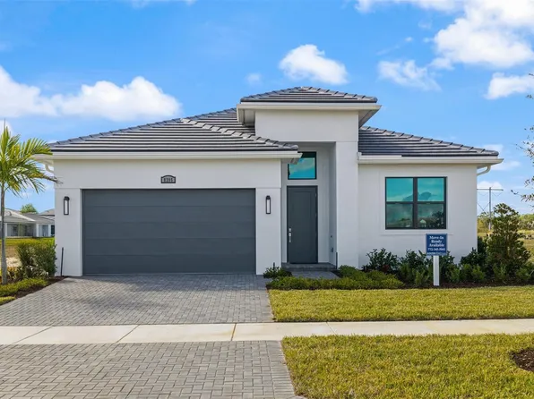 8395 SW Piacenza Way, Port St Lucie, FL 34987