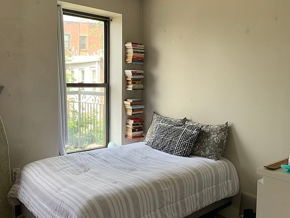 3rd image of 94 Lewis Ave #3T