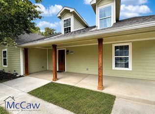 400 N Avenue A, Springtown, TX 76082