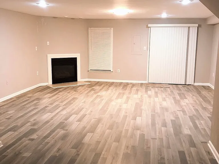 Kramer Pl — Photo 1