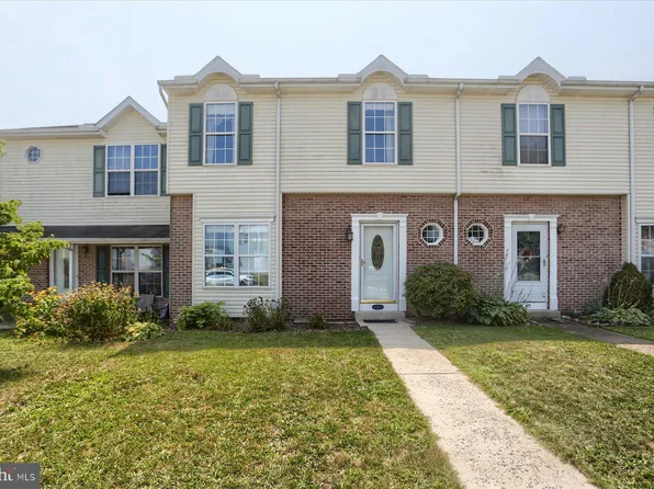 71 Southmont Dr, Enola, PA 17025