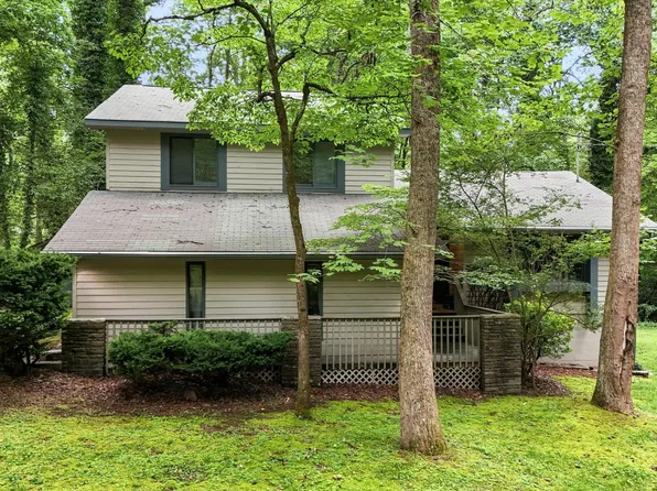 211 Webb Creek Skyline Dr, Gatlinburg, TN 37738
