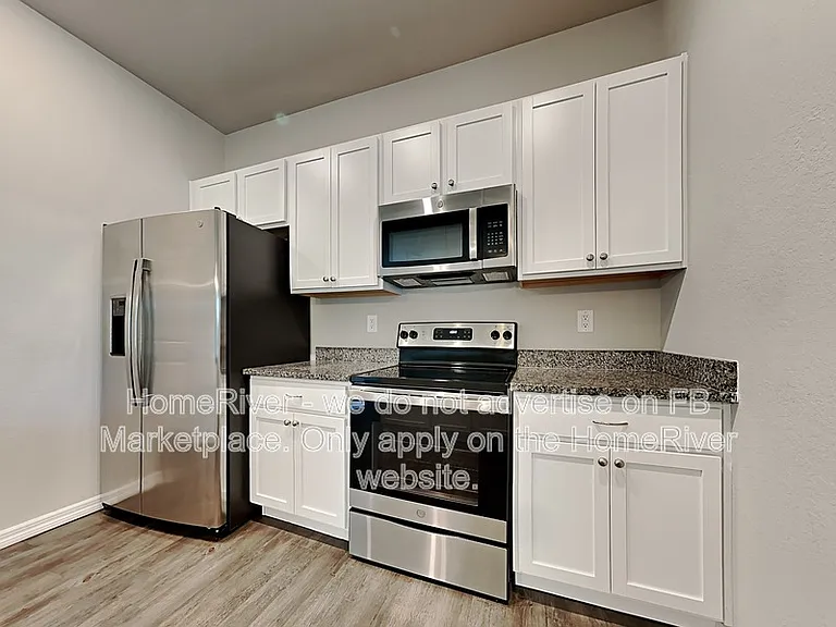 14051 Slichter Ave — Photo 9