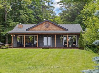 9 Skebo Ln, Horton, ON K7V3Z8