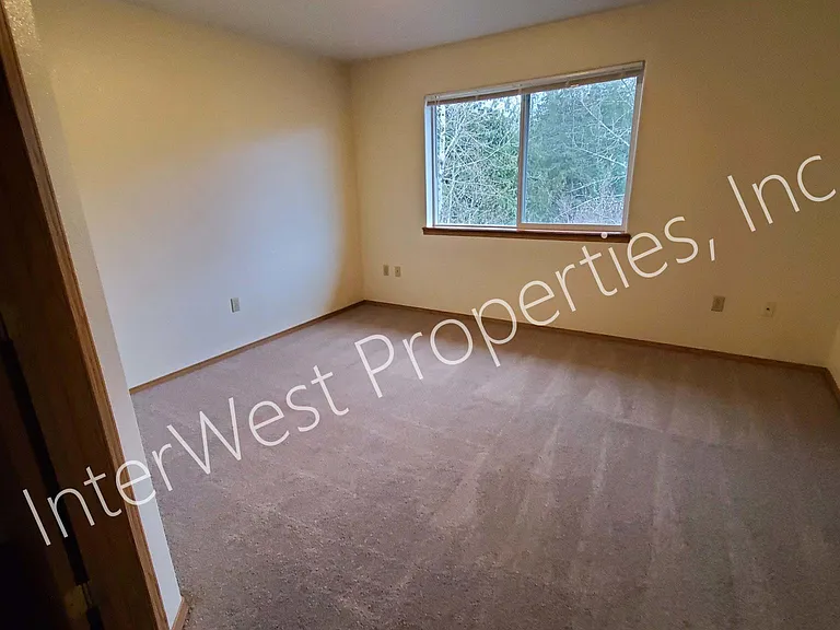 3023 S Troutdale Rd — Photo 8