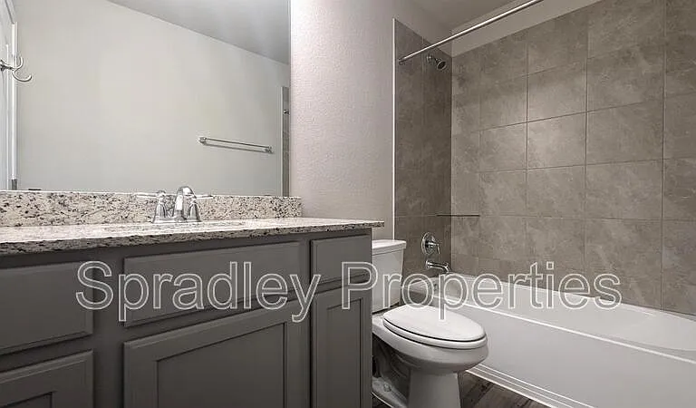8816 Glade Dr #8816 GLADE DR — Photo 5