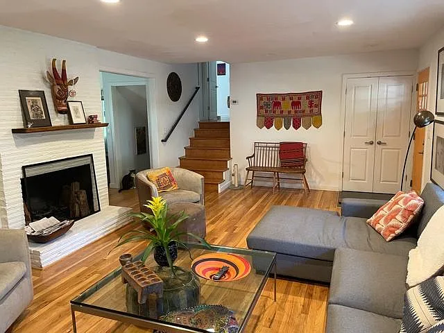 1625 Fernwood Dr — Photo 4