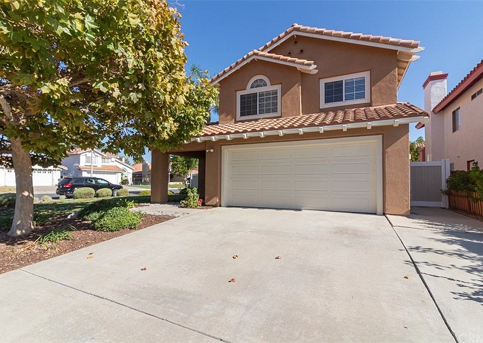 1st image of 25198 Parkcrest Dr