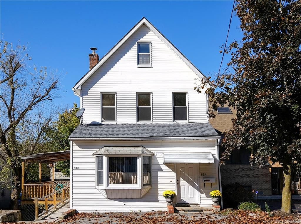 865 Commerce St Thornwood Ny 10594 Zillow