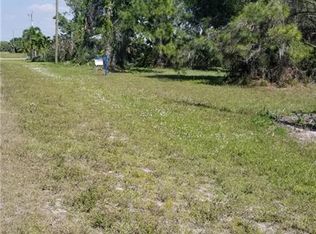 120 Sunset Rd, Rotonda West, FL 33947