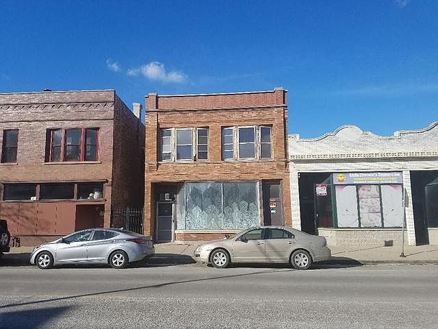 1st image of 3646 W Wrightwood Ave #2