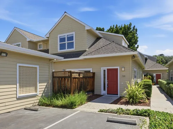 769 Bryn Mawr Ct, Mountain View, CA 94043