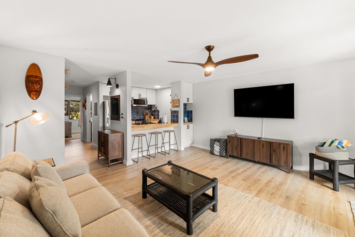 next background image