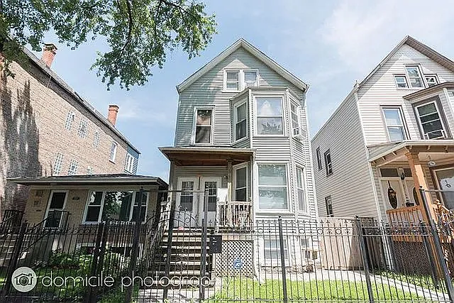 2723 N Hamlin Ave #G — Photo 1