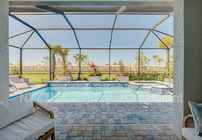 16112 Lakeland Dr — Photo 25