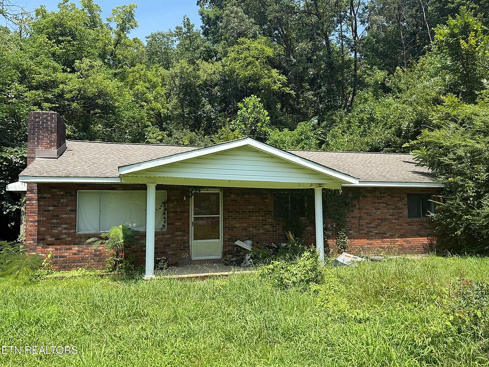1st image of 3159 Hickory Dr