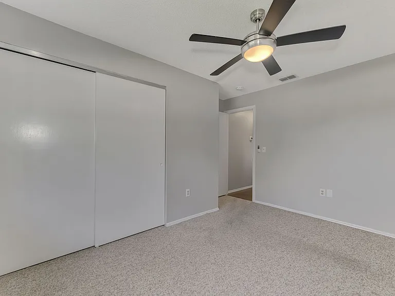 3026 Grafton St — Photo 31
