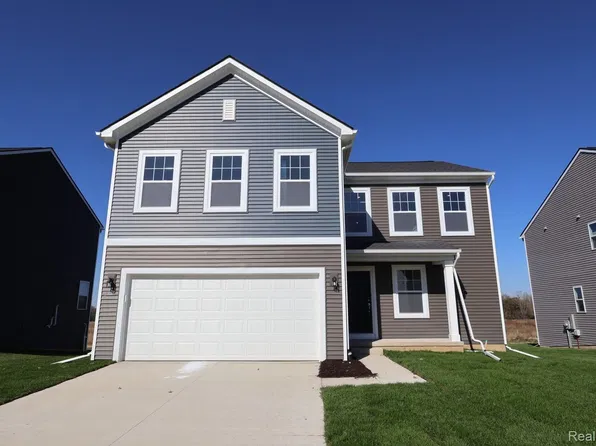 631 Harvest Way, Chelsea, MI 48118