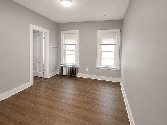 2nd image of 244 Lombard St #2