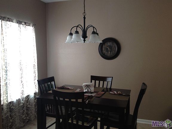 4th image of 13033 Calcasieu Dr