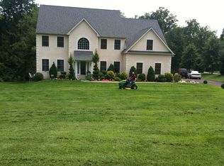 4 Donneybrook Ln, Collegeville, PA 19426