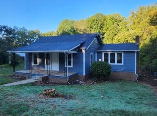 1120 8th St, Statesville, NC 28677