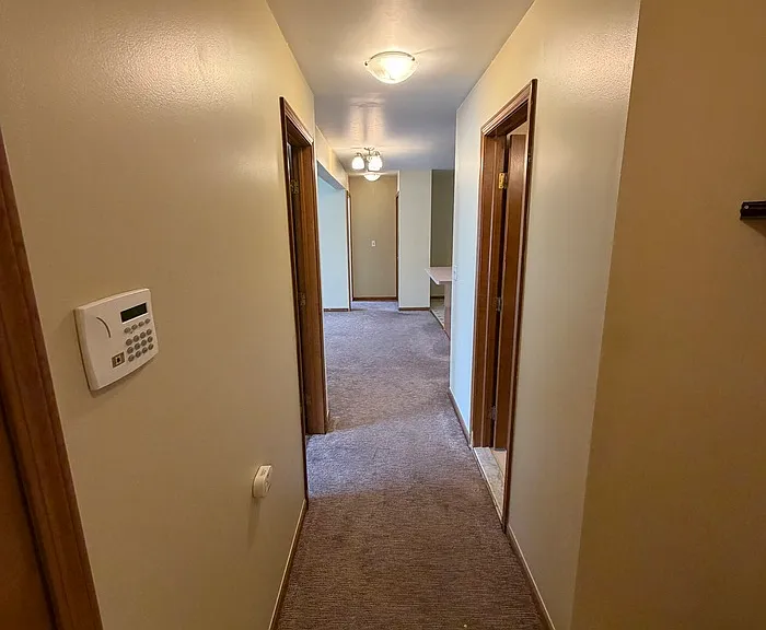 15246 Ashley Ct — Photo 2