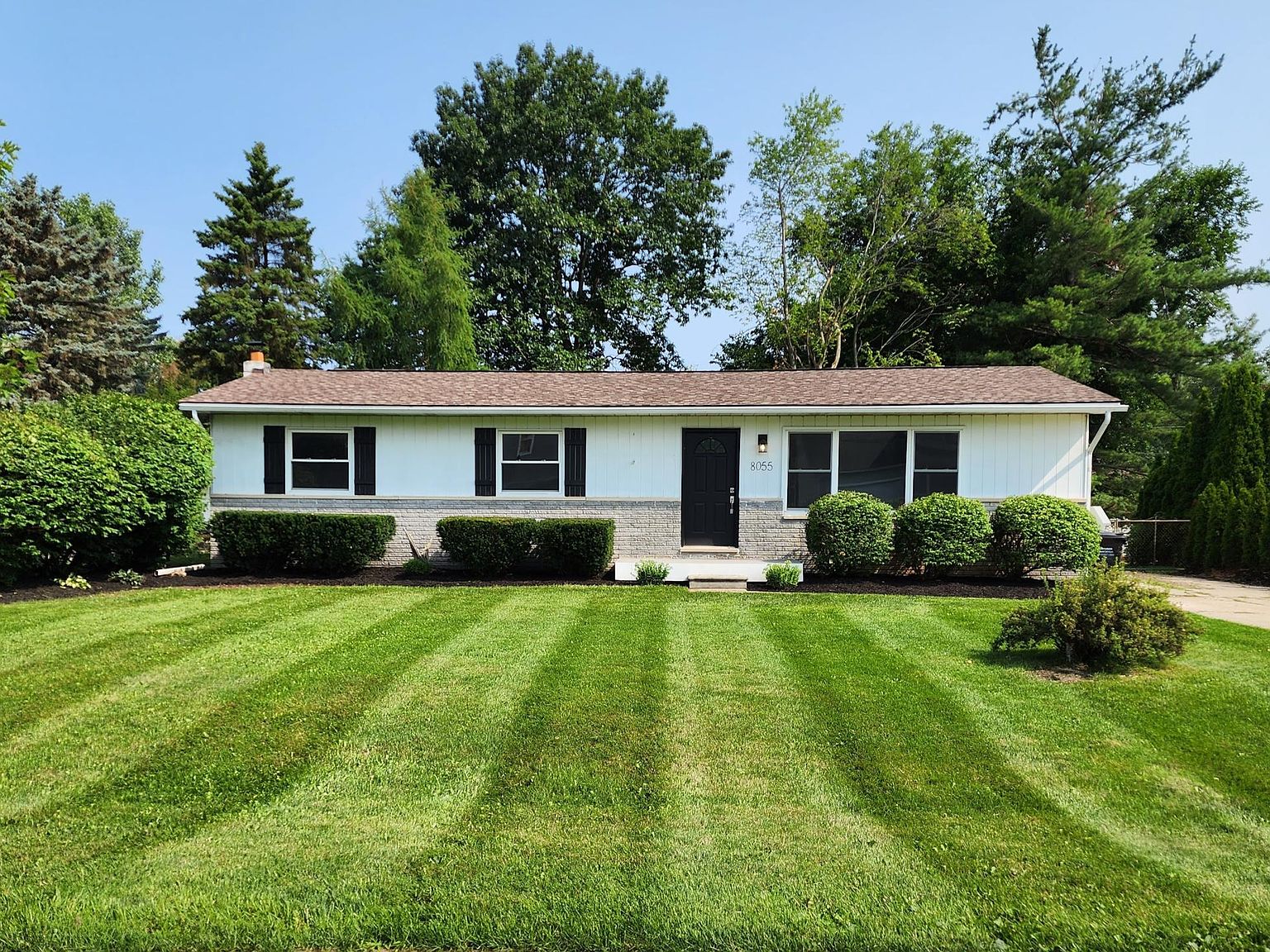 8055 Cortez Dr, Brighton, MI 48114 Zillow