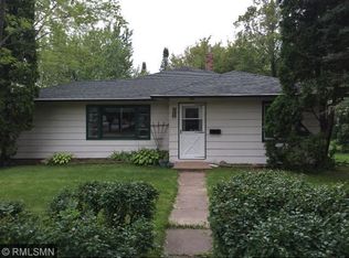 310 2nd St SE, Milaca, MN 56353