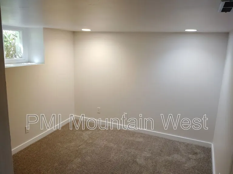 1134 S McClelland St — Photo 30