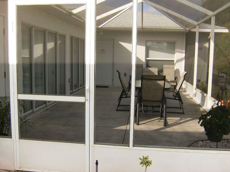 1st image of 1023 Willow Dr
