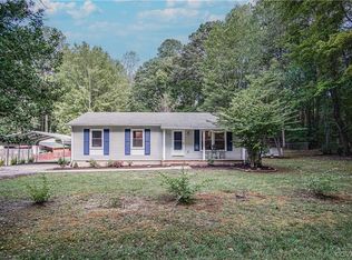 118 Racefield Dr, Toano, VA 23168